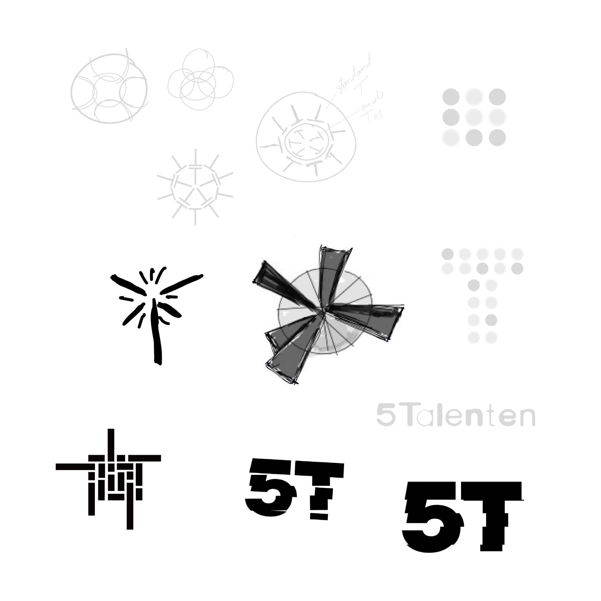 Het verloop van het logo ontwerp door verschillende fases, van schets tot eindresultaat.